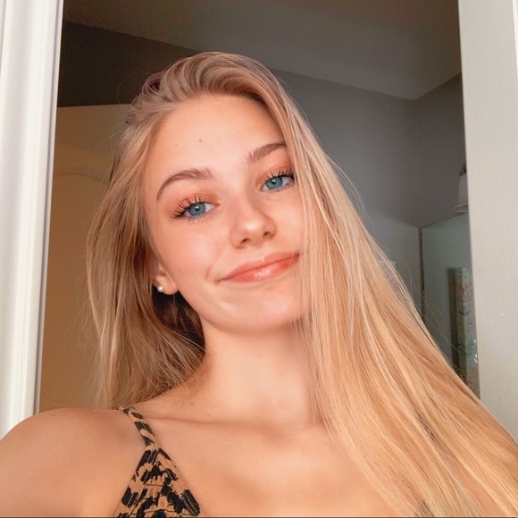 ladyycaroline